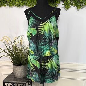 NWT Fabletics Dash Green Tropical Leaf Pattern Strappy Back Romper L